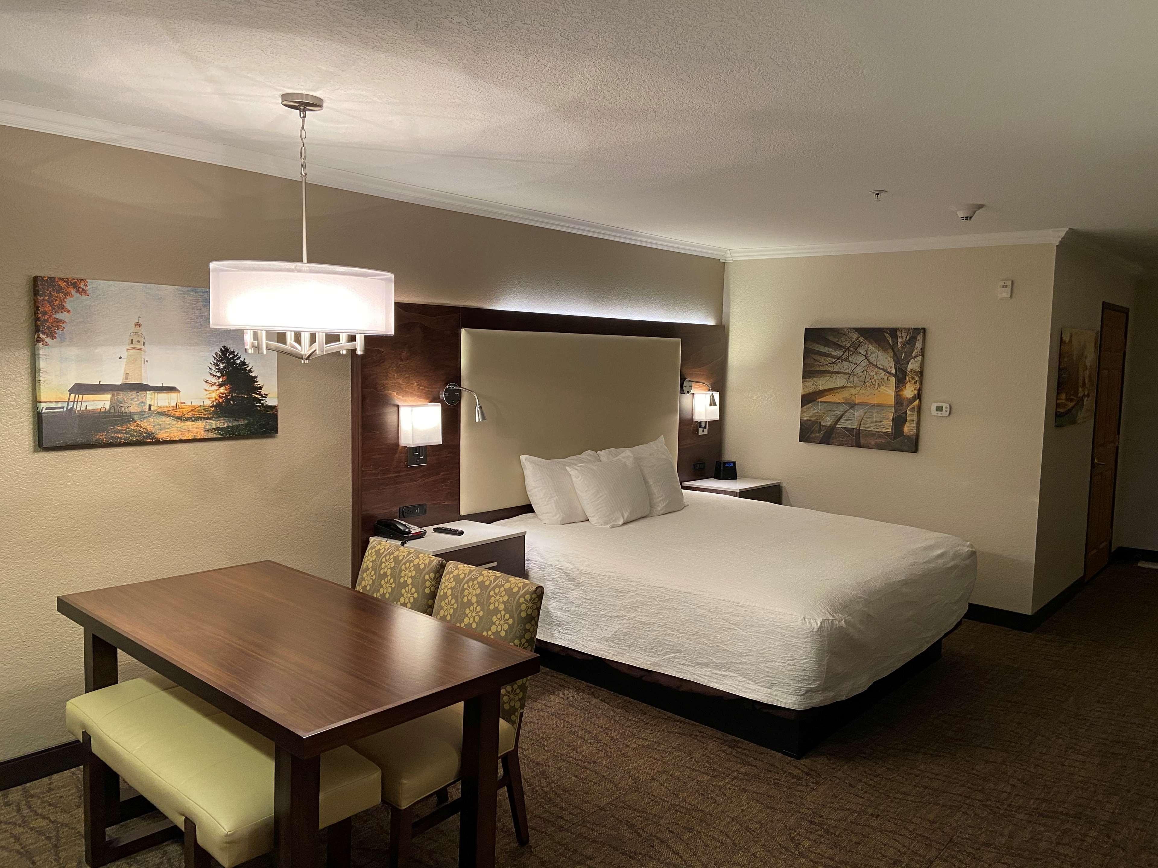 Best Western Premier Bridgewood Hotel Resort Neenah Eksteriør bilde