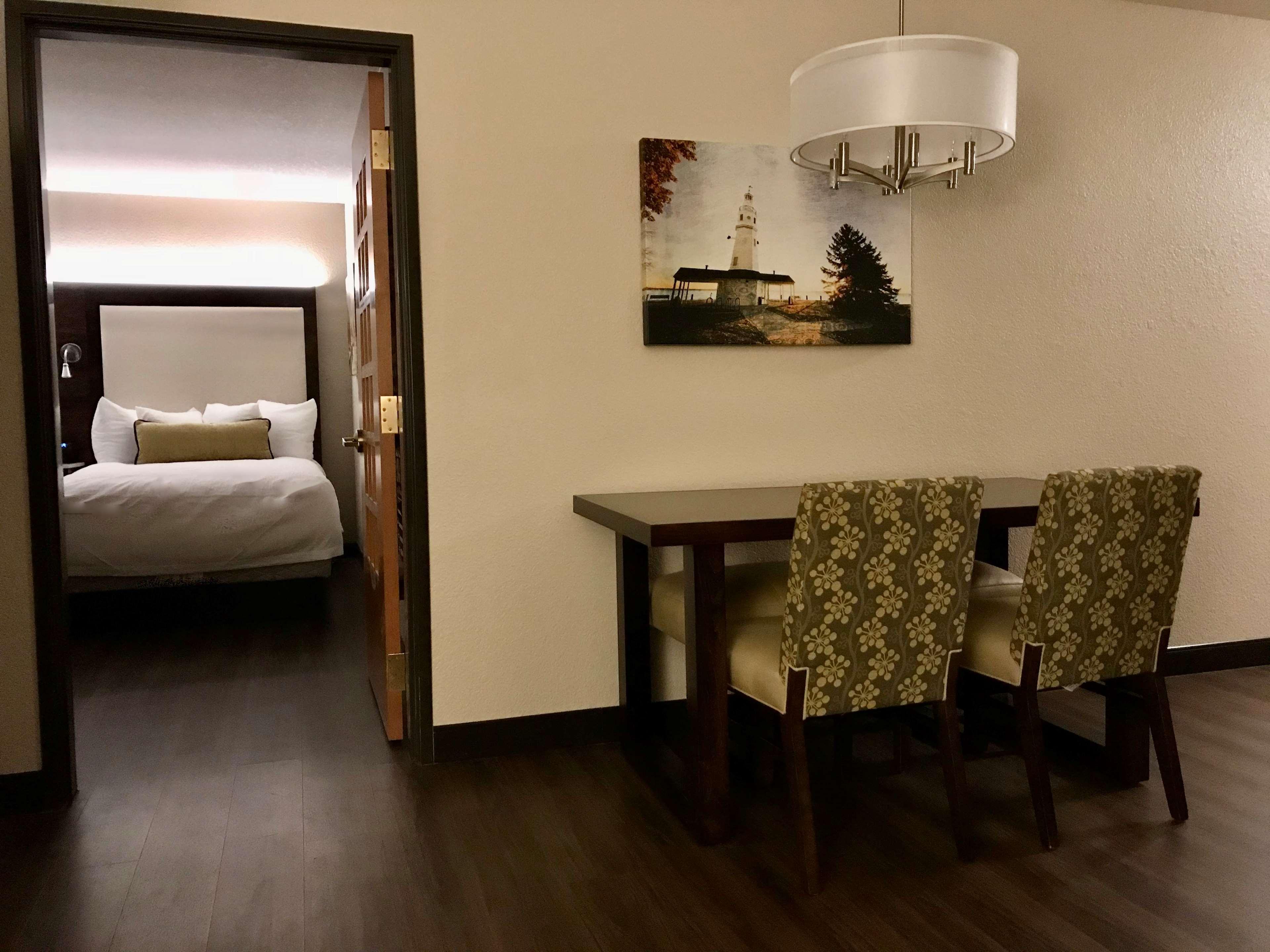 Best Western Premier Bridgewood Hotel Resort Neenah Eksteriør bilde
