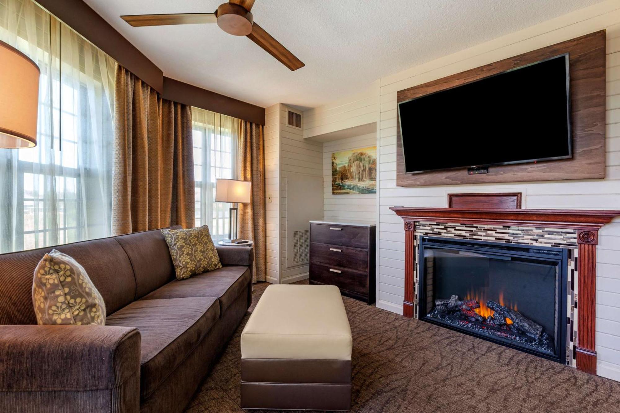 Best Western Premier Bridgewood Hotel Resort Neenah Eksteriør bilde